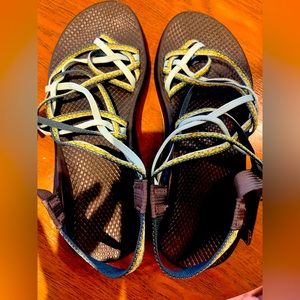 Stylish Women's Sandals - Black and Blue